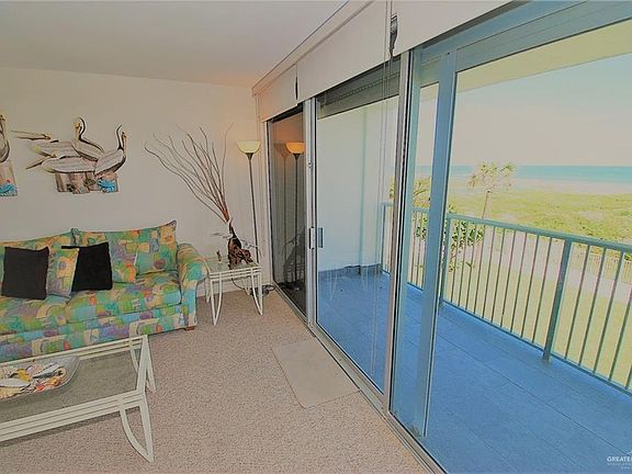 4th image of 708 Padre Blvd #210