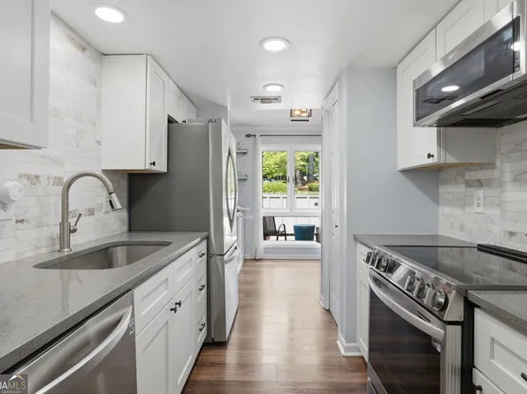 2540 Cedar Canyon Dr SE, Marietta, GA 30067