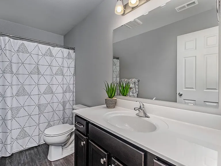 1847 Bluff Ridge Ct — Photo 16
