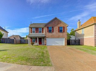 6928 Naples Dr, Cordova, TN 38018