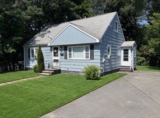 16 Longwood Ave, Peabody, MA 01960