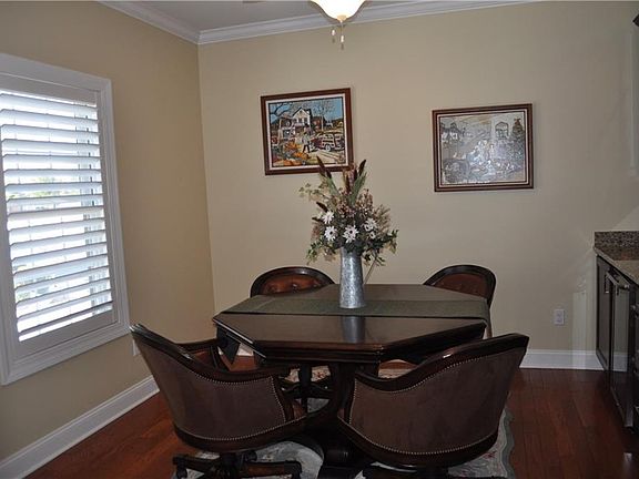 2nd image of 6216 Stonebrook Dr