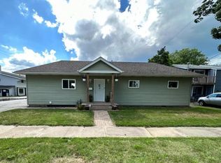 500 Grant Ave, Chesterton, IN 46304