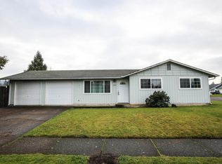 5355 D St, Springfield, OR 97478