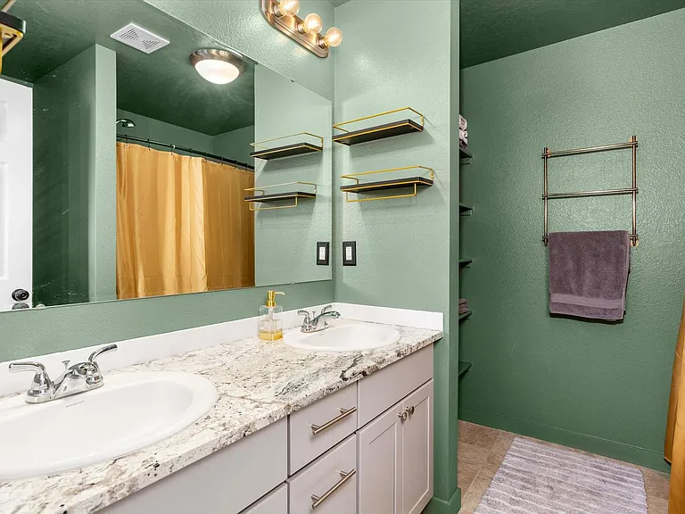11269 W Quartet St — Photo 10