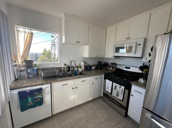 1235 Hueneme St, San Diego, CA 92110