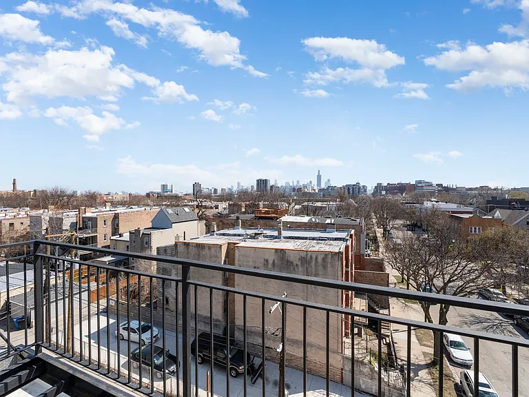 2354 W Polk St #303 — Photo 20