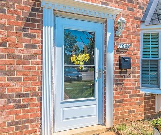 5th image of 7909 Provincetown Dr
