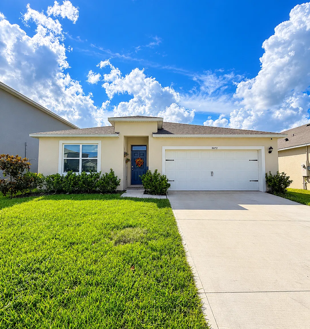 4 bed, 1828 sqft, $2,700 — Photo 1