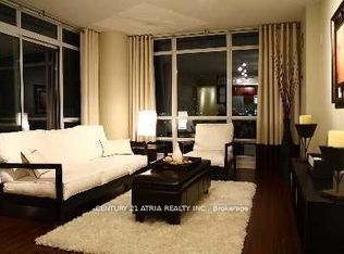 381 Front St W #911, Toronto, ON M5V 3R8