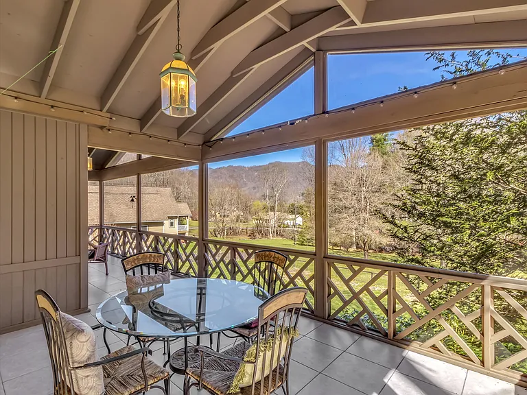 41 Balsam Shadows Rd — Photo 21