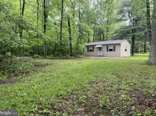 1374 McCabe Rd, Landisburg, PA 17040