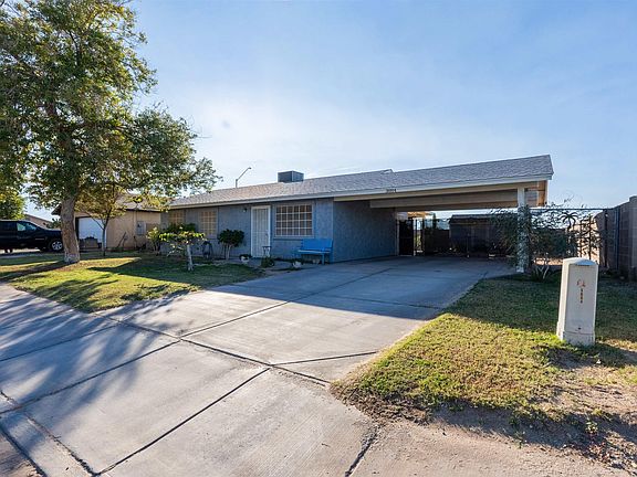 3rd image of 3884 S Hinckley Dr