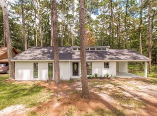 31565 River Pines Dr, Springfield, LA 70462