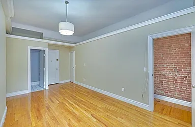 Rented by Matthew Gros-Werter, LREB 