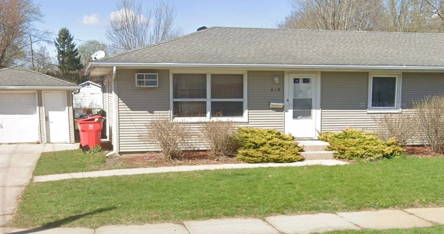 Reilly duplex — Photo 1