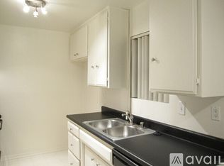 12021 Burbank Blvd #103, Valley Village, CA 91607