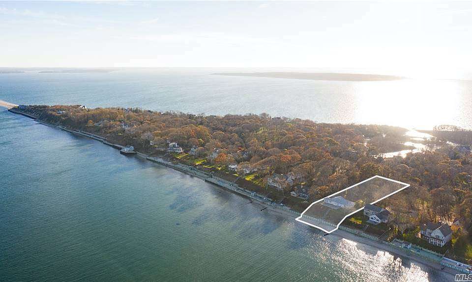 8045 Nassau Point Road, Cutchogue, NY 11935 Zillow