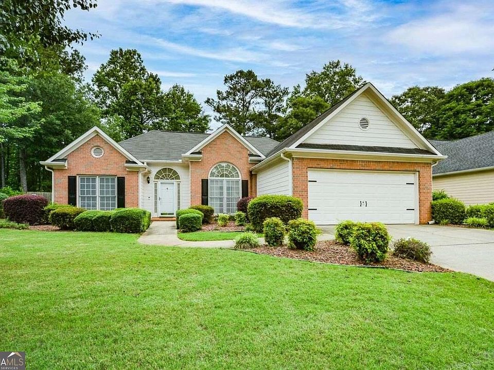 1st image of 379 Evans Mill Dr