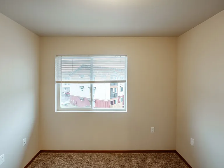 Lafayette Place Apartments — Photo 52