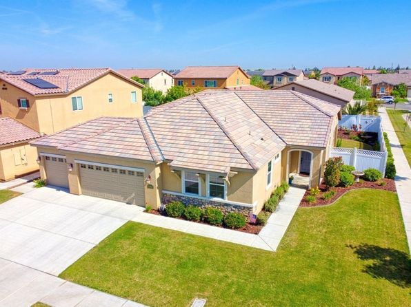 14802 Bottlebrush Dr