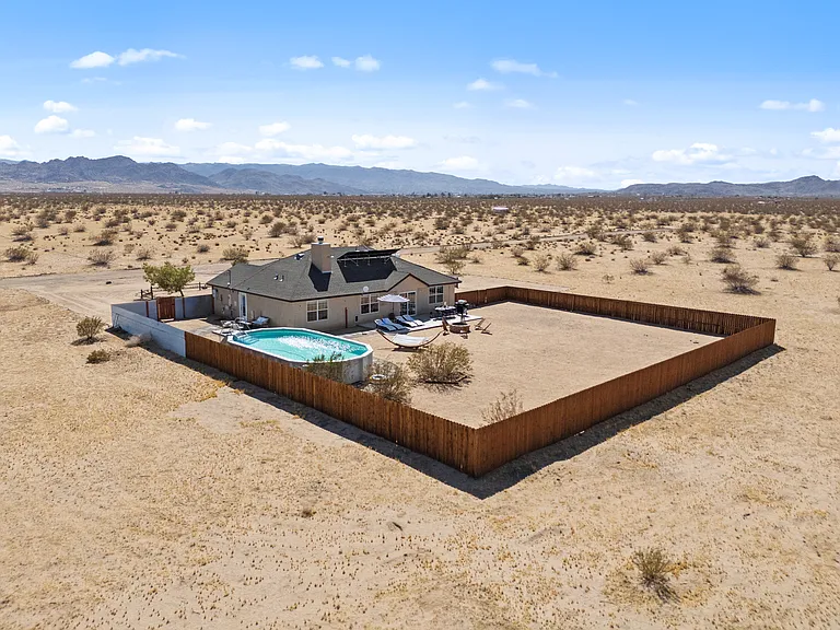 64184 Sun Mesa Rd — Photo 43