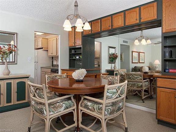 4th image of 333 Harbour Dr APT 210