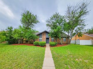 421 Rainier St, Cedar Hill, TX 75104