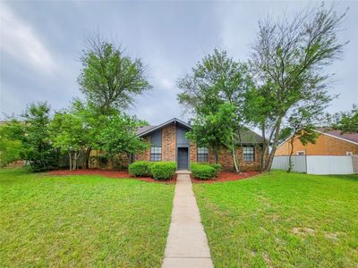 421 Rainier St, Cedar Hill, TX, 75104