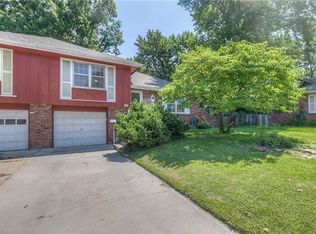 726 S Central St, Olathe, KS 66061