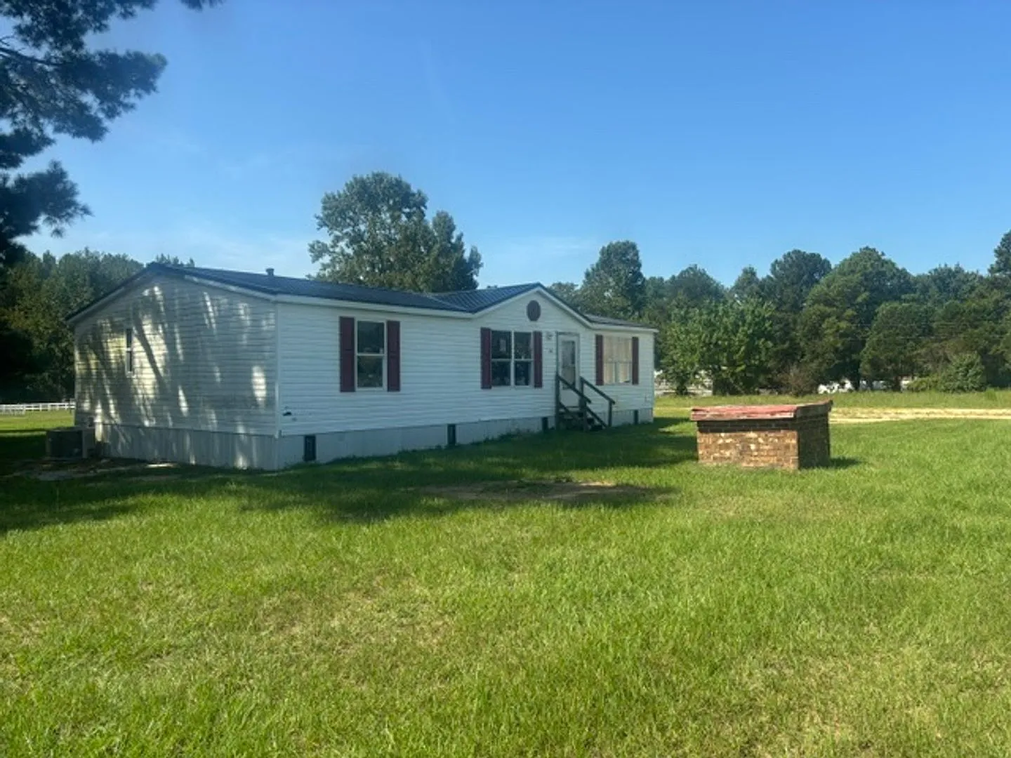 8967 Roseboro Hwy — Photo 2
