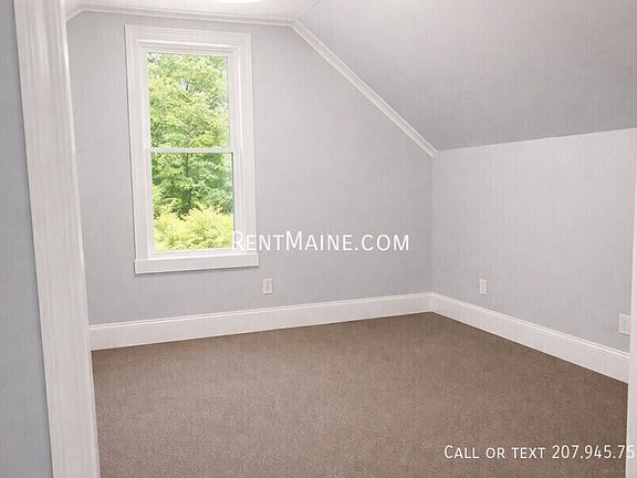 4th image of 496 Main St APT 2