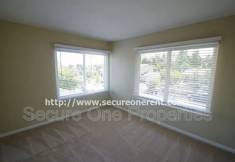 5827 Fairhaven Ave — Photo 30