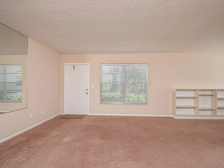 28 Vista Gardens Trl #102 — Photo 15