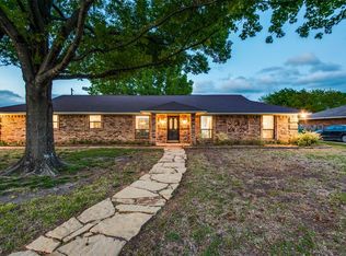126 Larry Dr, Heath, TX 75032