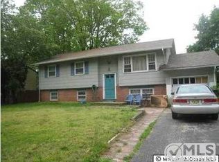 1501 Chatham Dr, Toms River, NJ 08753