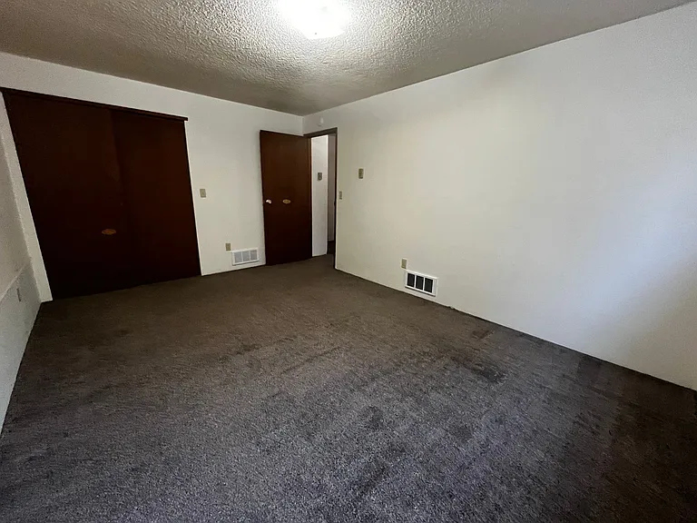 1110 Shorewood Drive — Photo 23