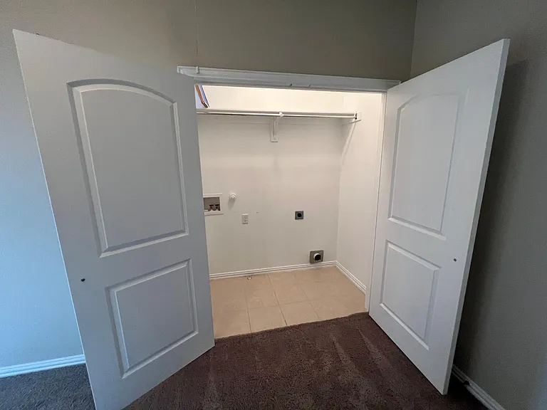 2500 Rockbrook Dr #42 — Photo 41