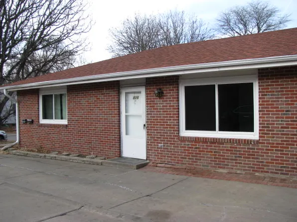 828 S 30th St, Lincoln, NE