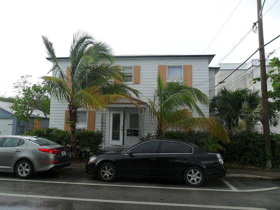 1st image of 609 2nd Ave N APT 1
