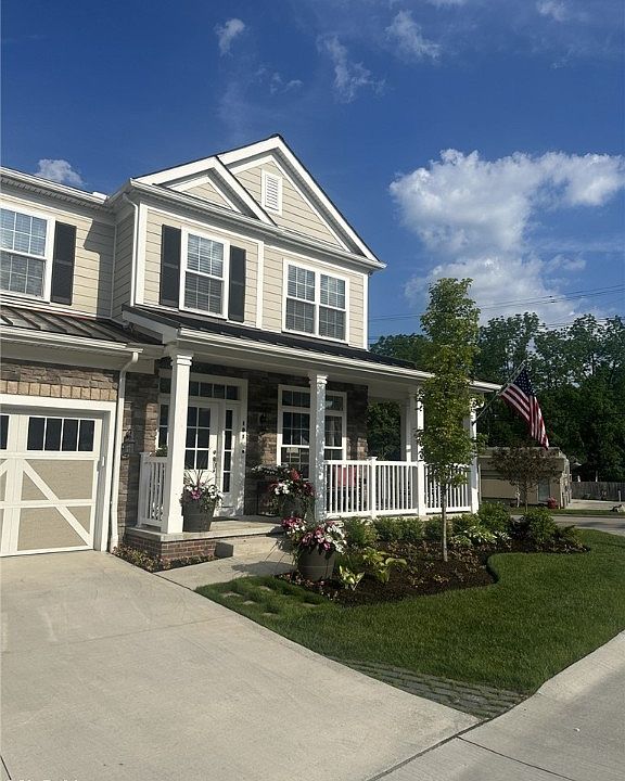 2nd image of 101 Bell Tower Ct