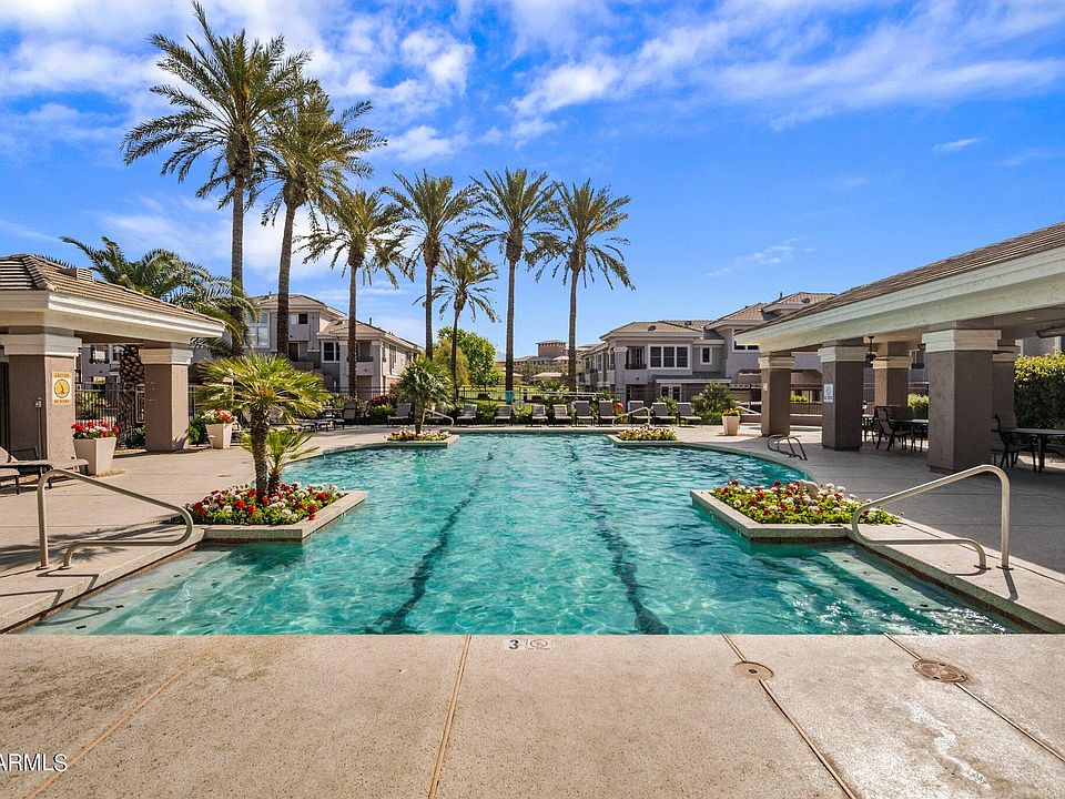 1st image of 15221 N CLUBGATE Drive #2090