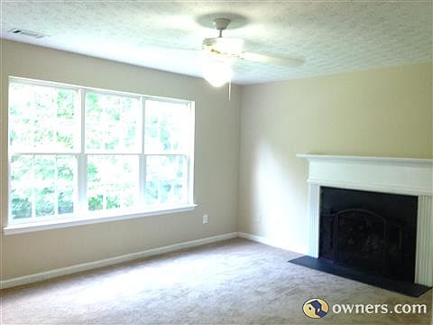 Large Greatroom with Fireplace