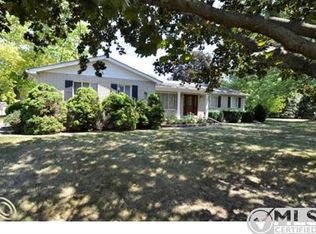 6453 Marengo Dr, Brighton, MI 48116