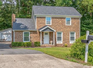 415 Lardner Ct, High Point, NC 27260