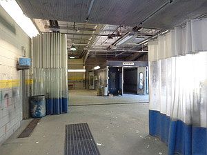 5th image of 910 W Northwest Hwy