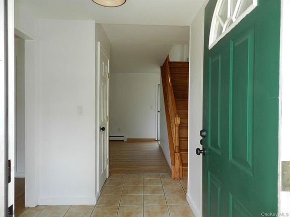 3rd image of 61 Jarvin Rd