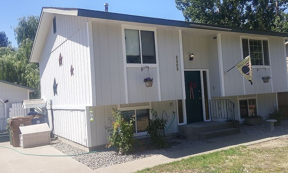 1st image of 8009 N Dakota St