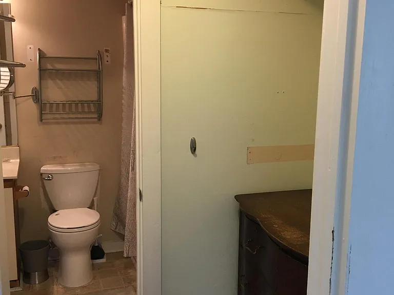 7301 Glenroie Ave — Photo 14