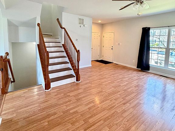 5th image of 705 Birch Tree Ln